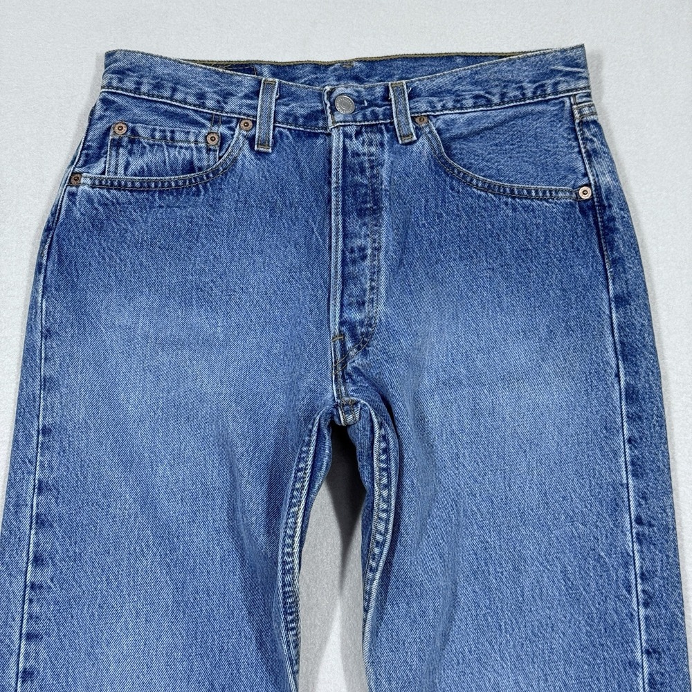 Vintage Levis 501 Jeans Women 31x32 DEADSTOCK 90s Denim USA Made Medium Wash NWT - Picture 3 of 16